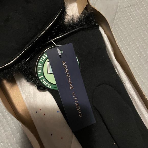 Black gloves women small - Picture 3 of 6